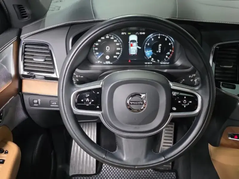 2018 Volvo XC90 с пробегом 85 692 км