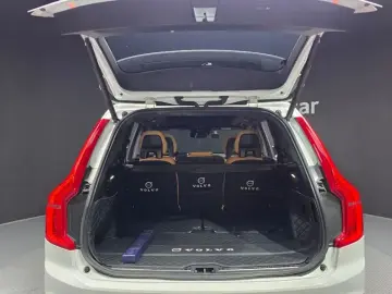 2018 Volvo XC90 с пробегом 85 692 км