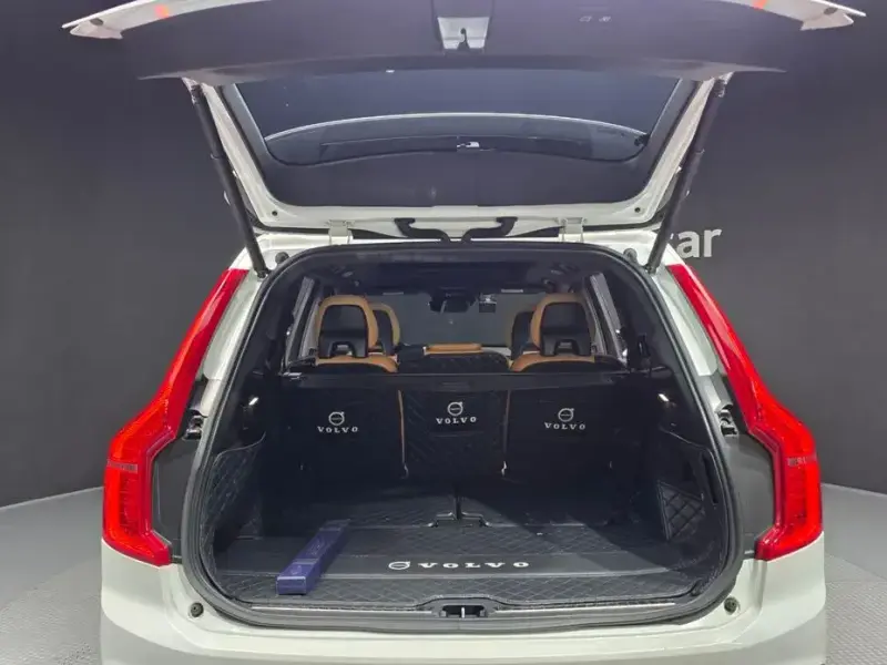 2018 Volvo XC90 с пробегом 85 692 км