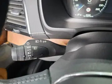 2018 Volvo XC90 с пробегом 85 692 км