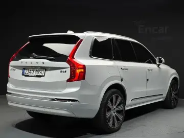 2023 Volvo XC90 с пробегом 64 744 км