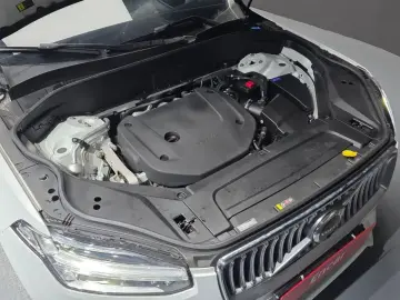 2023 Volvo XC90 с пробегом 64 744 км