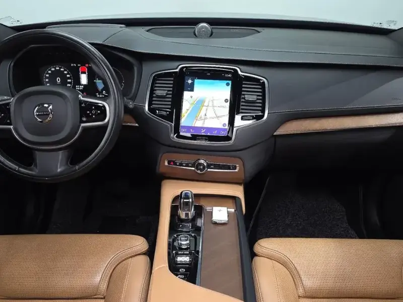 2017 Volvo XC90 с пробегом 169 120 км