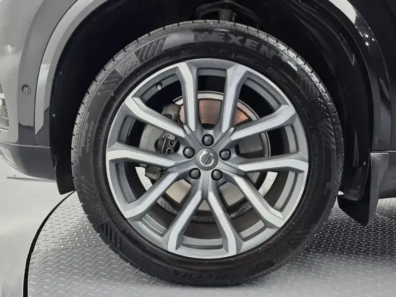 2017 Volvo XC90 с пробегом 89 304 км