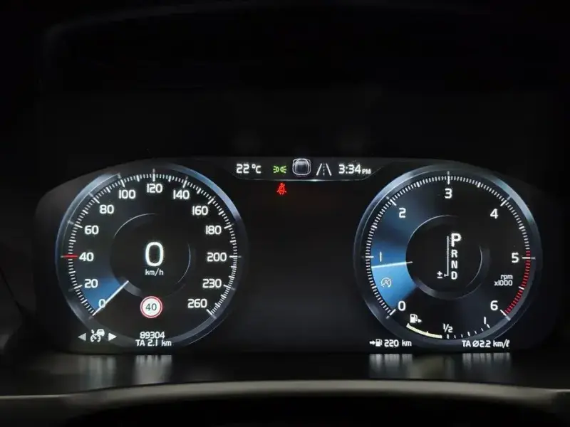 2017 Volvo XC90 с пробегом 89 304 км