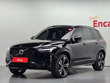 2021 Volvo XC90 с пробегом 35 009 км