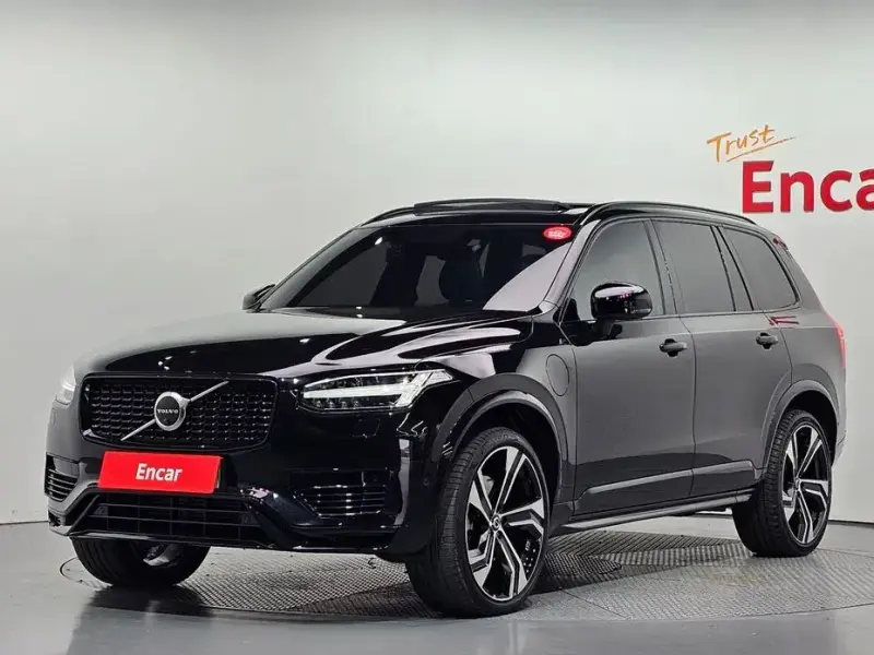 2021 Volvo XC90 с пробегом 35 009 км
