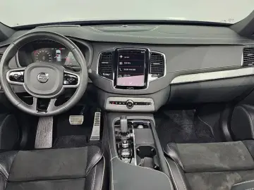 2021 Volvo XC90 с пробегом 35 009 км