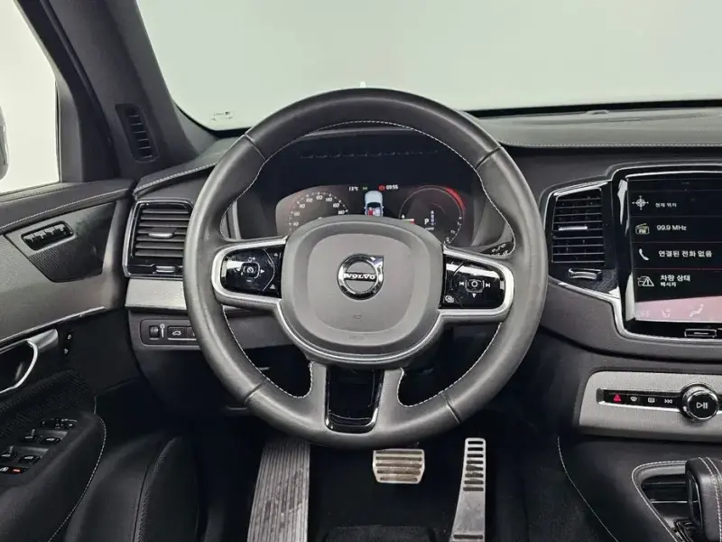 2021 Volvo XC90 с пробегом 35 009 км