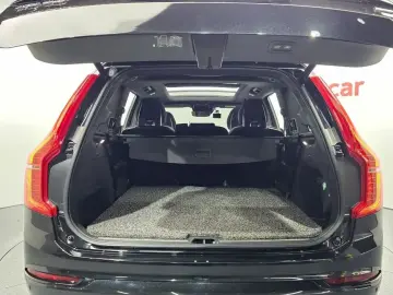 2021 Volvo XC90 с пробегом 35 009 км