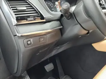 2021 Volvo XC90 с пробегом 42 551 км