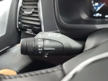 2021 Volvo XC90 с пробегом 42 551 км