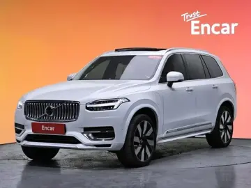 2024 Volvo XC90 с пробегом 22 581 км