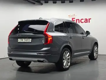 2017 Volvo XC90 с пробегом 115 495 км