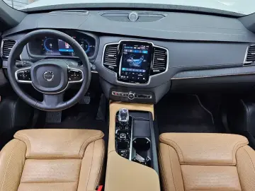 2024 Volvo XC90 с пробегом 22 581 км