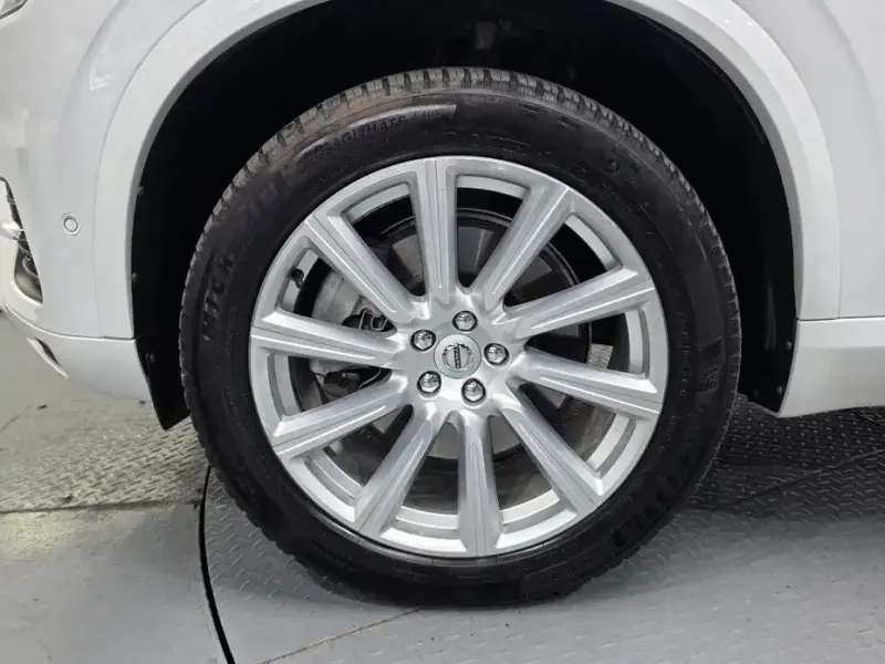 2018 Volvo XC90 с пробегом 162 885 км