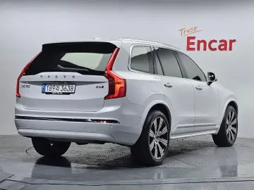 2023 Volvo XC90 с пробегом 95 788 км