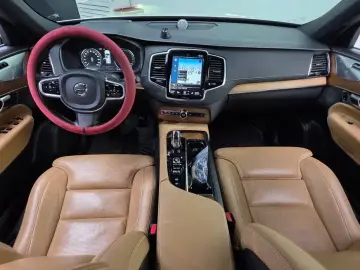 2018 Volvo XC90 с пробегом 162 885 км