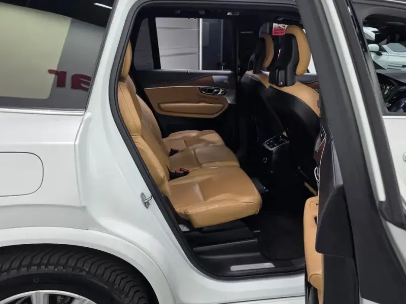 2018 Volvo XC90 с пробегом 162 885 км