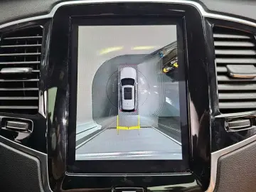 2023 Volvo XC90 с пробегом 95 788 км