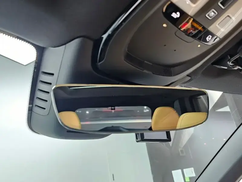 2023 Volvo XC90 с пробегом 95 788 км