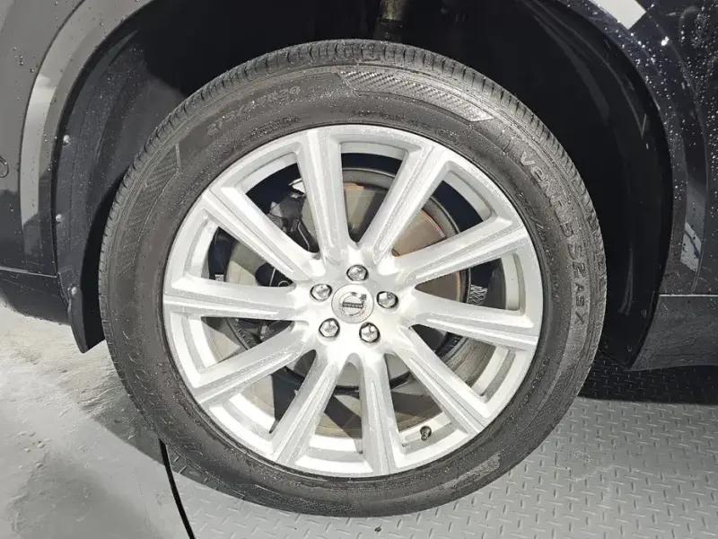 2018 Volvo XC90 с пробегом 130 655 км