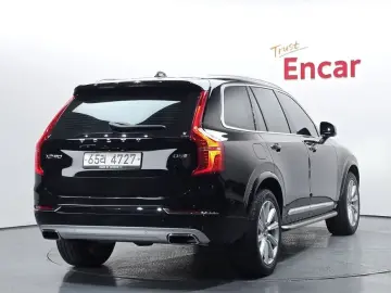 2019 Volvo XC90 с пробегом 68 130 км