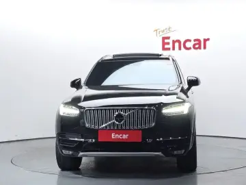 2019 Volvo XC90 с пробегом 68 130 км