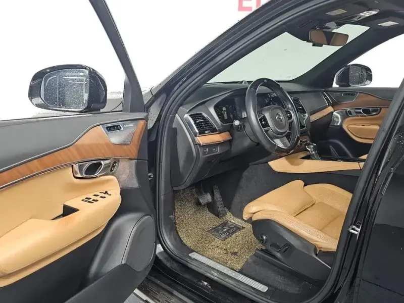 2018 Volvo XC90 с пробегом 130 655 км
