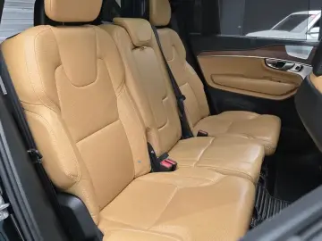 2019 Volvo XC90 с пробегом 68 130 км