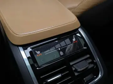 2019 Volvo XC90 с пробегом 68 130 км