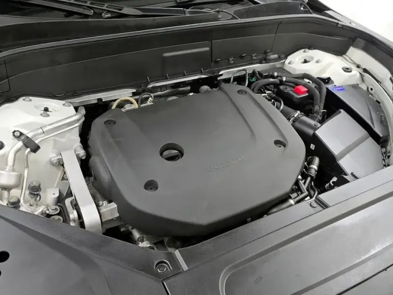 2022 Volvo XC90 с пробегом 109 819 км
