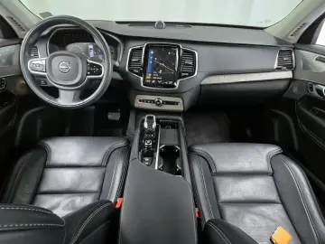 2022 Volvo XC90 с пробегом 109 819 км
