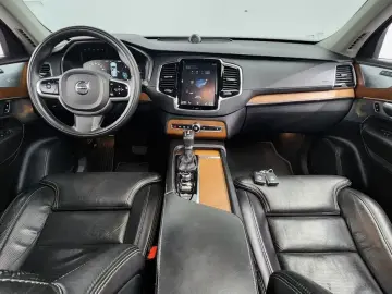 2017 Volvo XC90 с пробегом 139 333 км