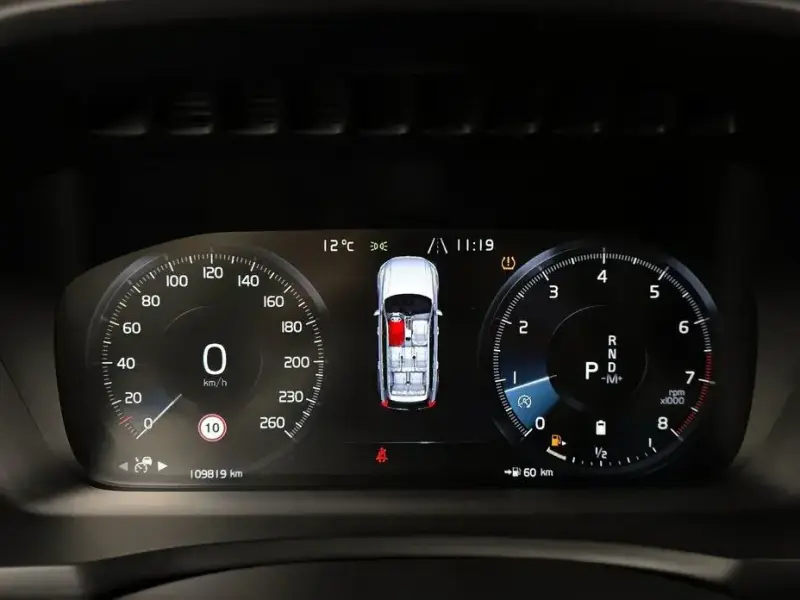 2022 Volvo XC90 с пробегом 109 819 км