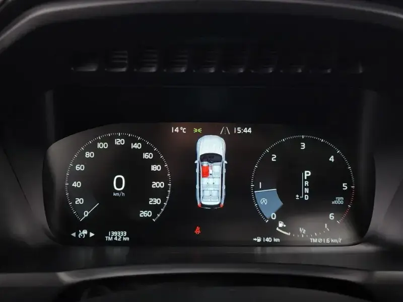 2017 Volvo XC90 с пробегом 139 333 км