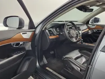 2017 Volvo XC90 с пробегом 139 333 км