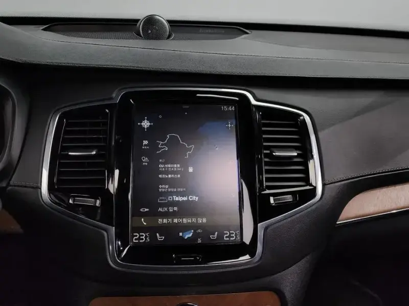 2017 Volvo XC90 с пробегом 139 333 км