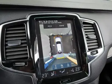 2022 Volvo XC90 с пробегом 109 819 км