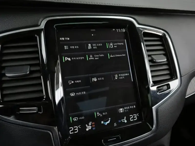 2022 Volvo XC90 с пробегом 109 819 км