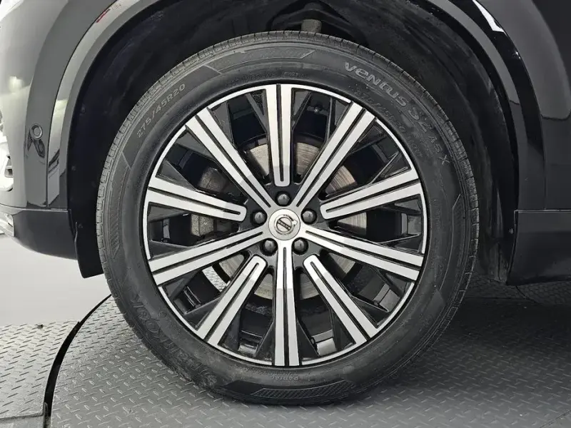 2020 Volvo XC90 с пробегом 114 488 км