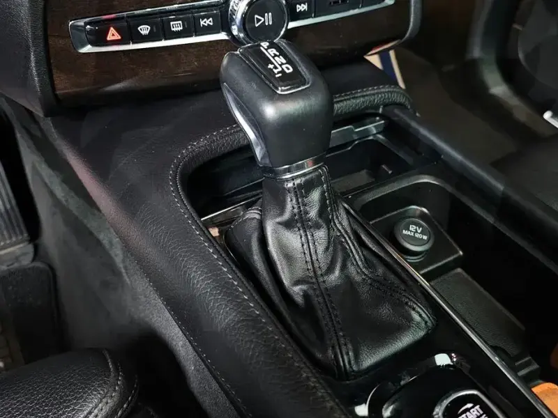 2018 Volvo XC90 с пробегом 213 103 км
