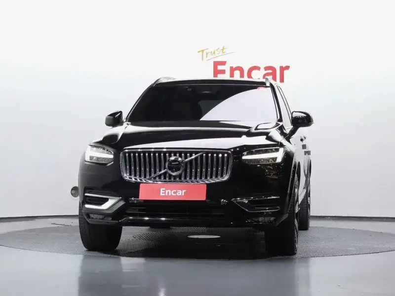 2024 Volvo XC90 с пробегом 56 426 км