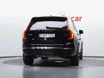 2024 Volvo XC90 с пробегом 56 426 км