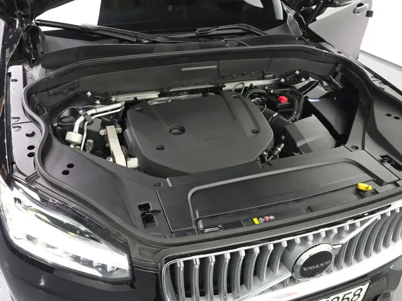 2024 Volvo XC90 с пробегом 56 426 км