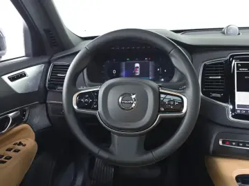 2024 Volvo XC90 с пробегом 56 426 км