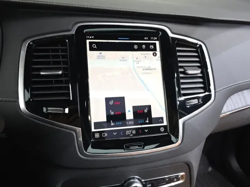 2024 Volvo XC90 с пробегом 56 426 км