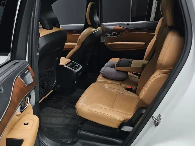 2018 Volvo XC90 с пробегом 98 588 км