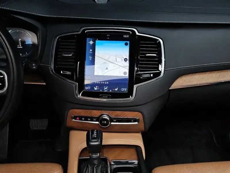 2018 Volvo XC90 с пробегом 98 588 км