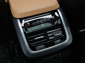 2018 Volvo XC90 с пробегом 98 588 км